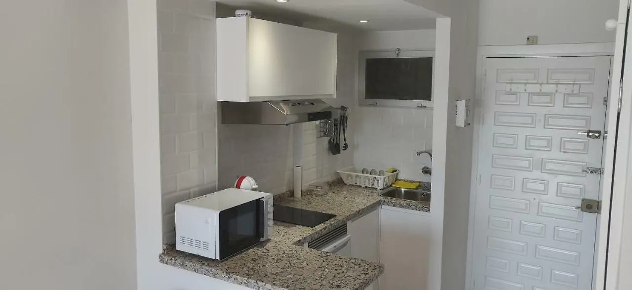 Sunny Suites Jupiter Apartments Бенальмадена 0*,  Испания