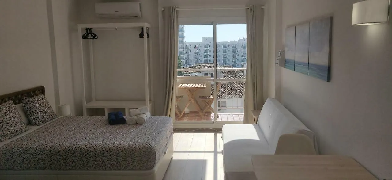 Sunny Suites Jupiter Apartments contacts